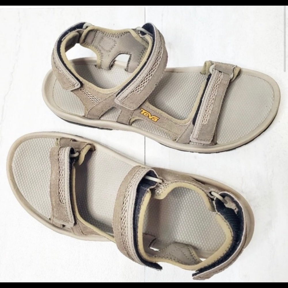 Teva Terra Mens Fire tread Sandals Tan Gray 13